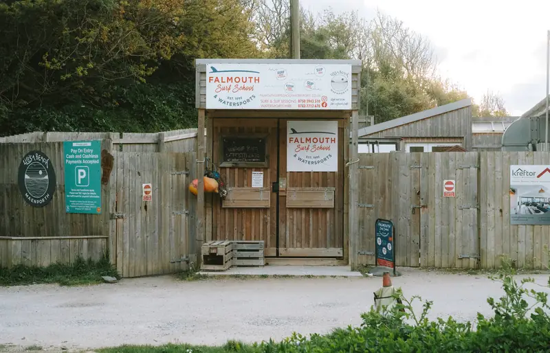 Falmouth Surf School hut
